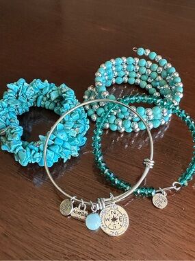 Turquoise and Teal Multi-Stack Bracelet Set